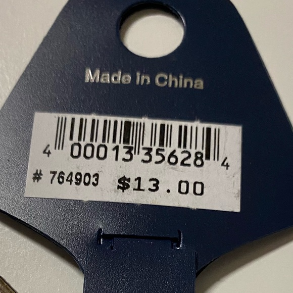 Universal Studios The Secret Life of Pets Keychain Max NEW - Picture 11 of 11